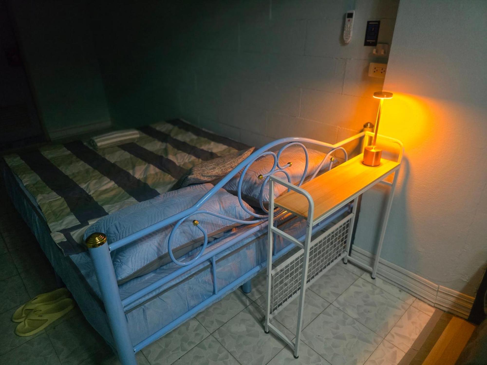 Beautiful With Living With Wifi Appartement